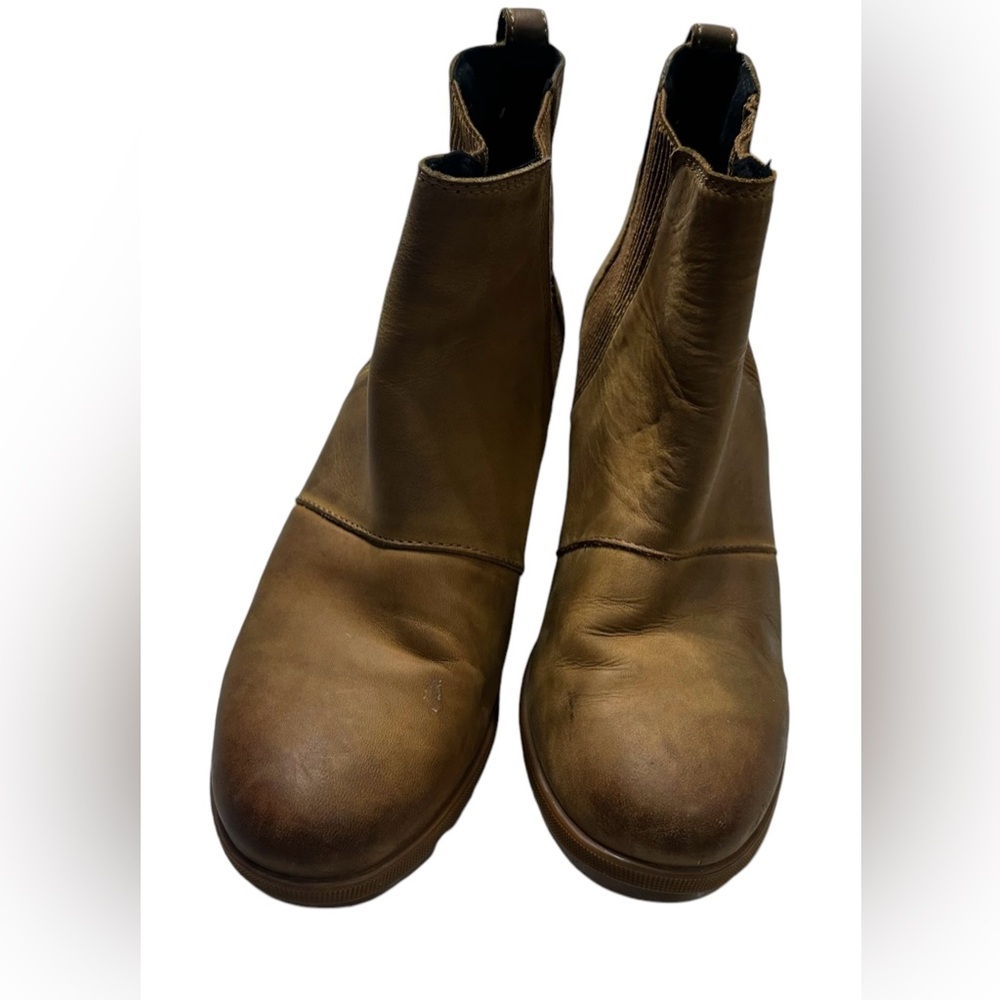 Sorel suede boots size 8 B9